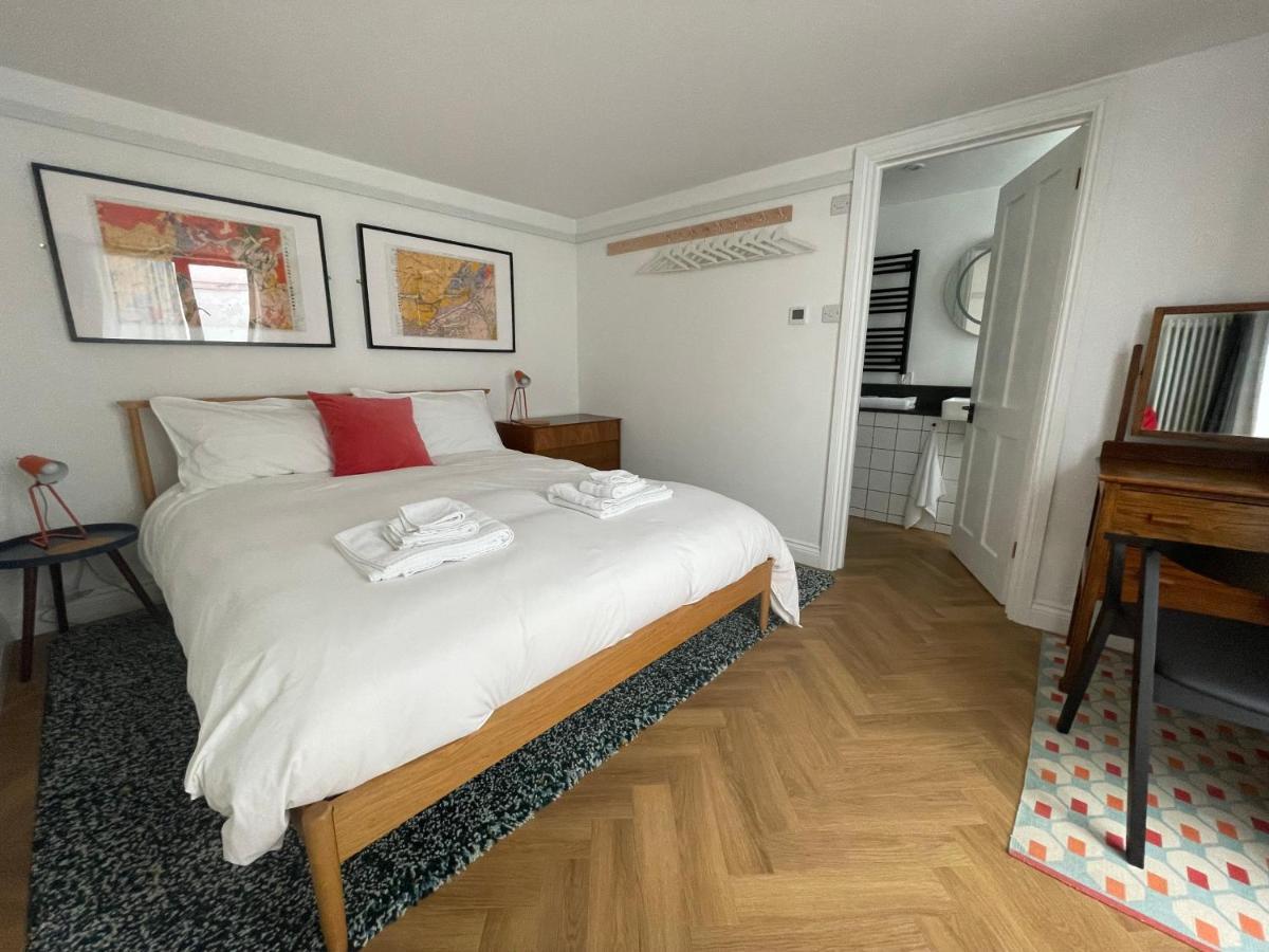 Ilfracombe Townhouse: Restored Historic Home 외부 사진
